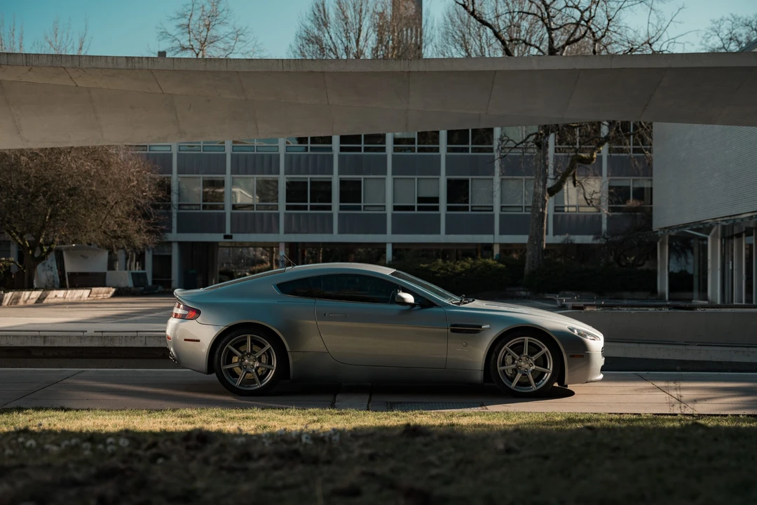 2006 Aston Martin V8 Vantage (2006-2017) - Image 25 of 31