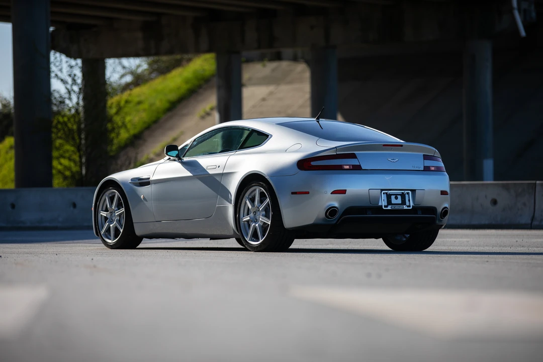 2006 Aston Martin V8 Vantage (2006-2017) - Image 26 of 31