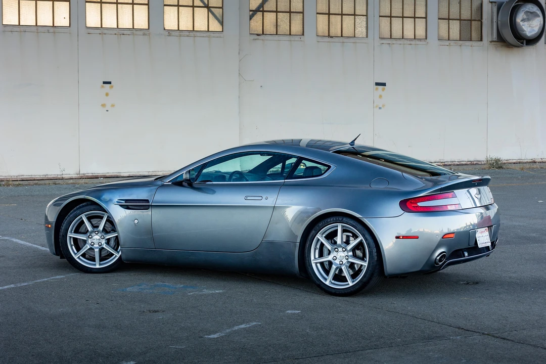 2006 Aston Martin Vantage - Image 24 of 31