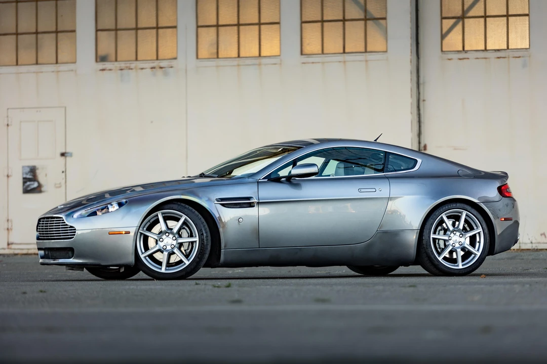 2006 Aston Martin Vantage - Image 23 of 31