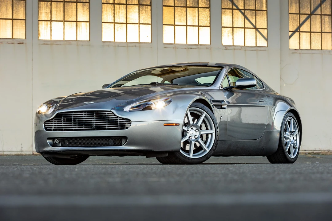 2006 Aston Martin Vantage - Image 19 of 31