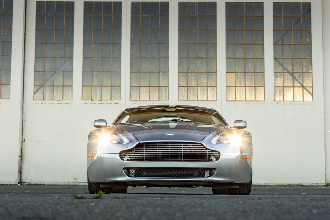 2006 Aston Martin Vantage - Image 16 of 31