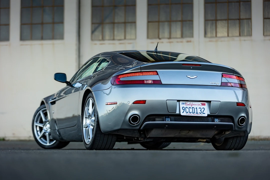 2006 Aston Martin Vantage - Image 28 of 31