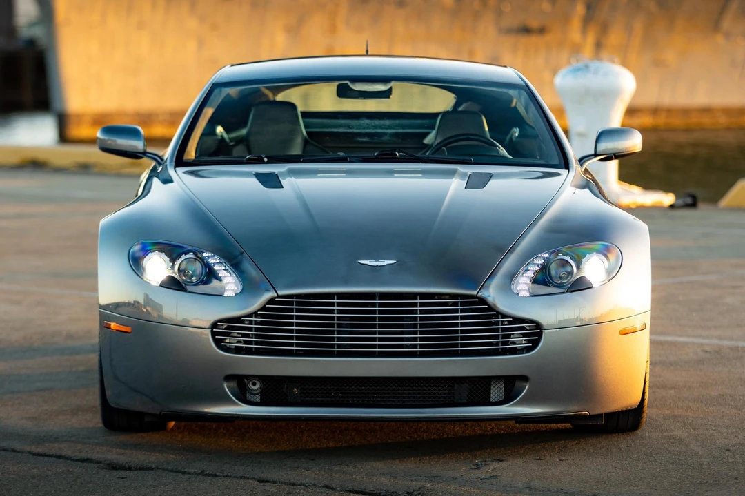2006 Aston Martin Vantage - Image 2 of 31