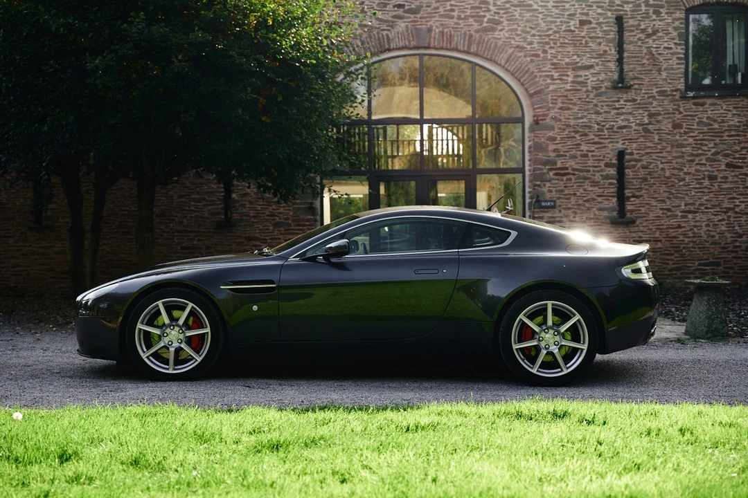 2006 Aston Martin V8 Vantage (2006-2017) - Image 24 of 30