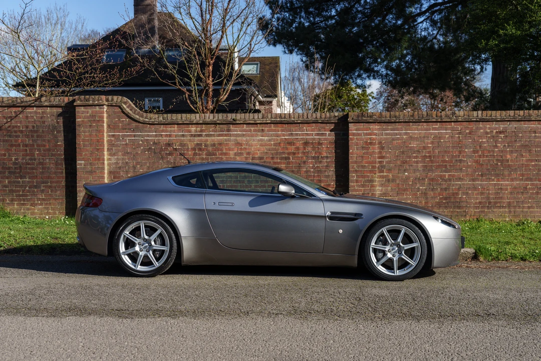 2006 Aston Martin V8 Vantage (2006-2017) - Image 4 of 31