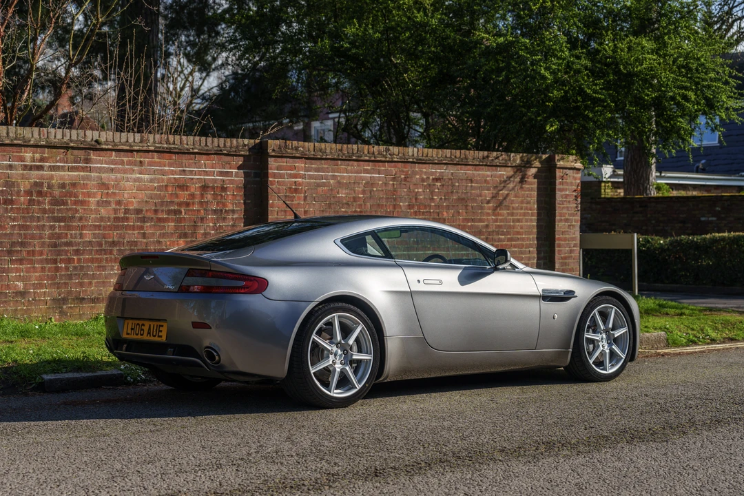 2006 Aston Martin V8 Vantage (2006-2017) - Image 5 of 31