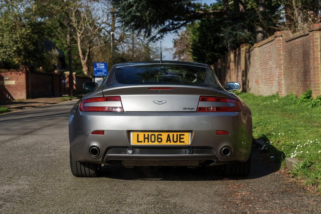 2006 Aston Martin V8 Vantage (2006-2017) - Image 6 of 31