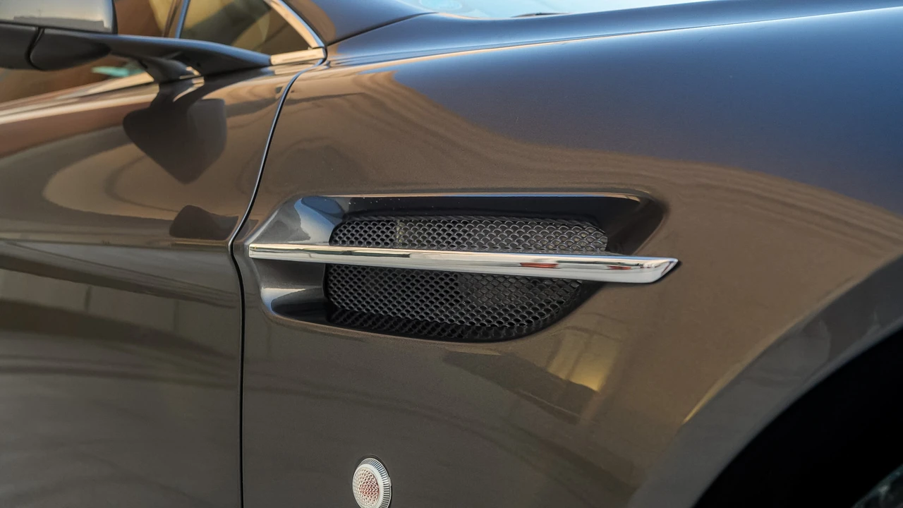 2006 Aston Martin V8 Vantage (2006-2017) - Image 24 of 31
