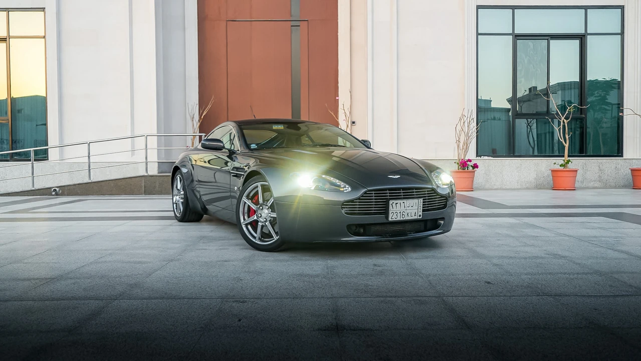2006 Aston Martin V8 Vantage (2006-2017) - Image 9 of 31