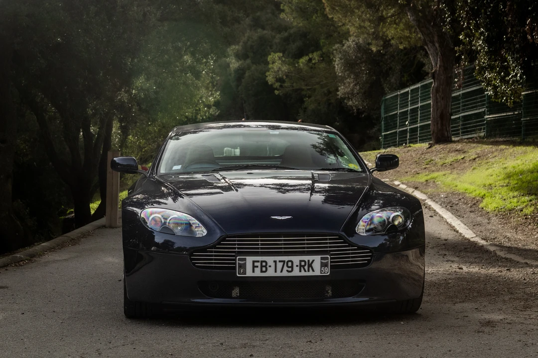 2006 Aston Martin V8 Vantage (2006-2017) - Image 10 of 31