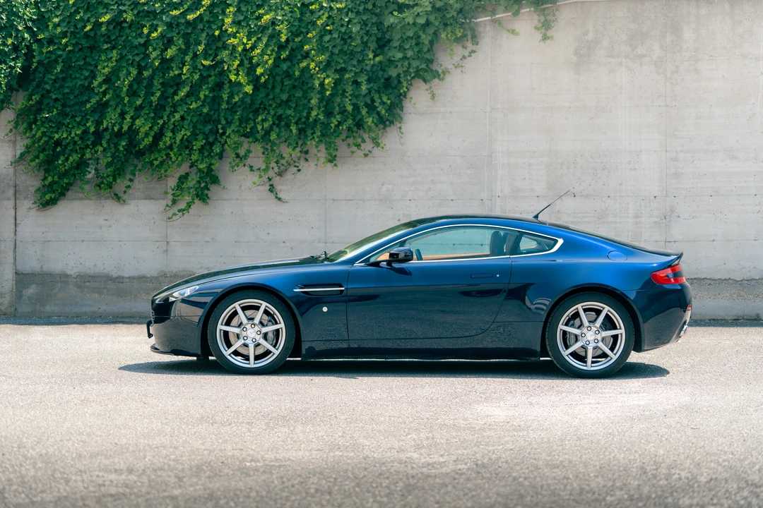 2007 Aston Martin V8 Vantage (2006-2017) - Image 8 of 31