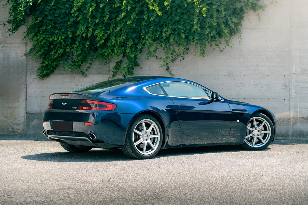2007 Aston Martin V8 Vantage (2006-2017) - Image 5 of 31