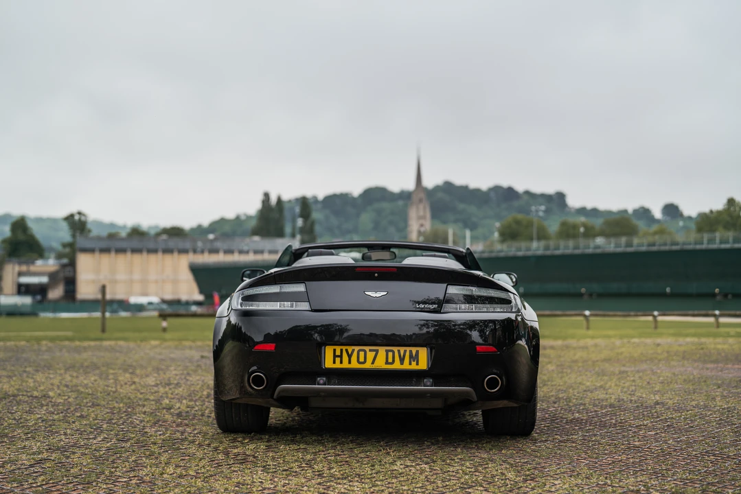 2006 Aston Martin V8 Vantage (2006-2017) - Image 6 of 31