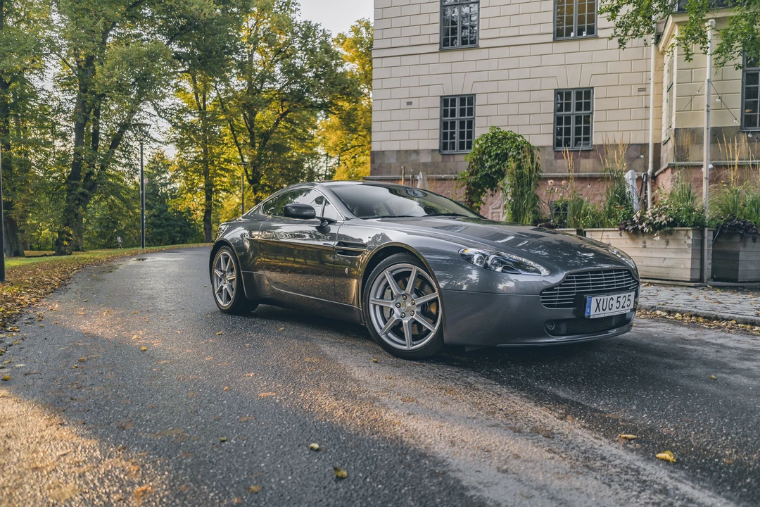 2006 Aston Martin V8 Vantage (2006-2017) - Image 9 of 31