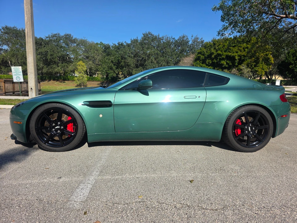 2006 Aston Martin V8 Vantage (2006-2017) - Image 8 of 31