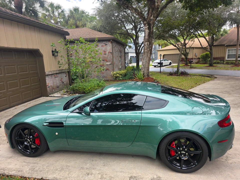 2006 Aston Martin V8 Vantage (2006-2017) - Image 9 of 31