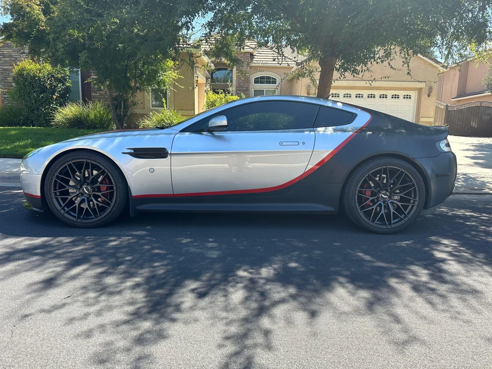 2006 Aston Martin V8 Vantage (2006-2017) - Image 15 of 31