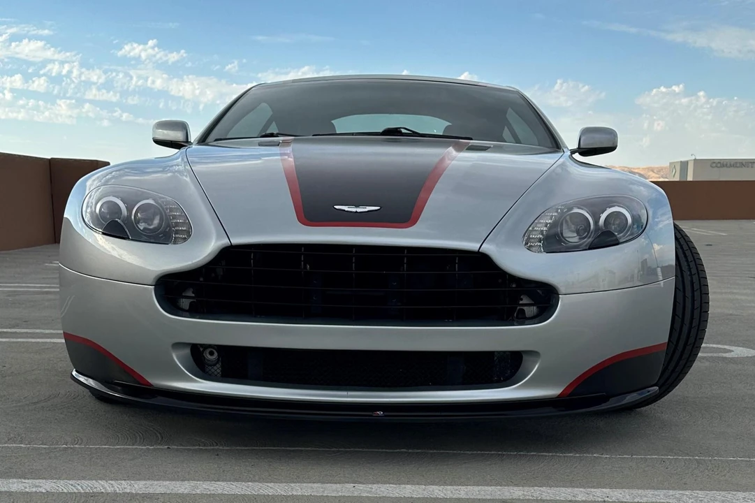 2006 Aston Martin V8 Vantage (2006-2017) - Image 2 of 31