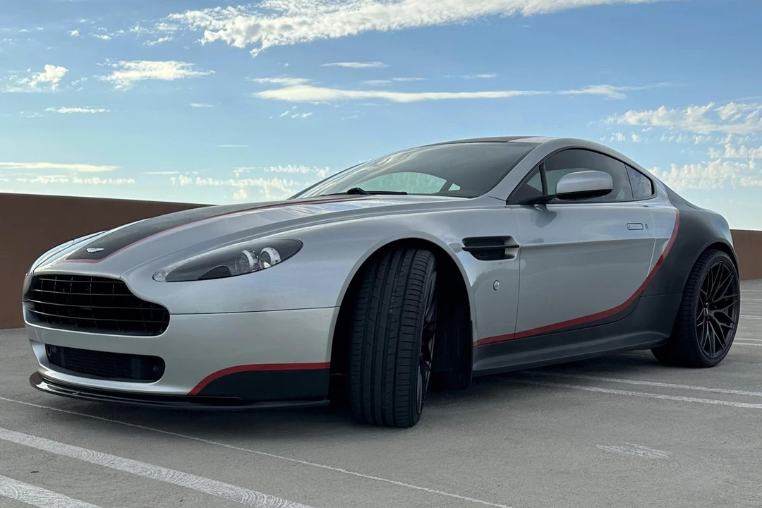 2006 Aston Martin V8 Vantage (2006-2017) - Image 3 of 31
