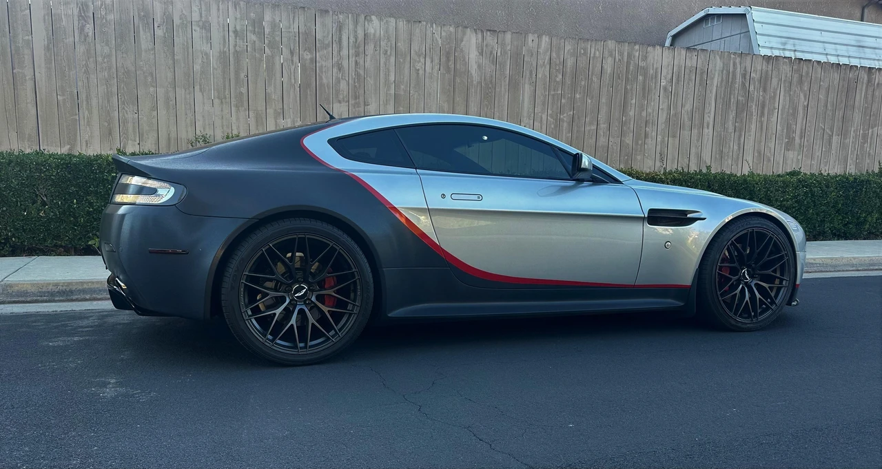 2006 Aston Martin V8 Vantage (2006-2017) - Image 29 of 31