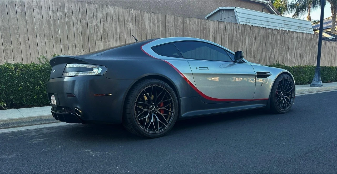 2006 Aston Martin V8 Vantage (2006-2017) - Image 28 of 31