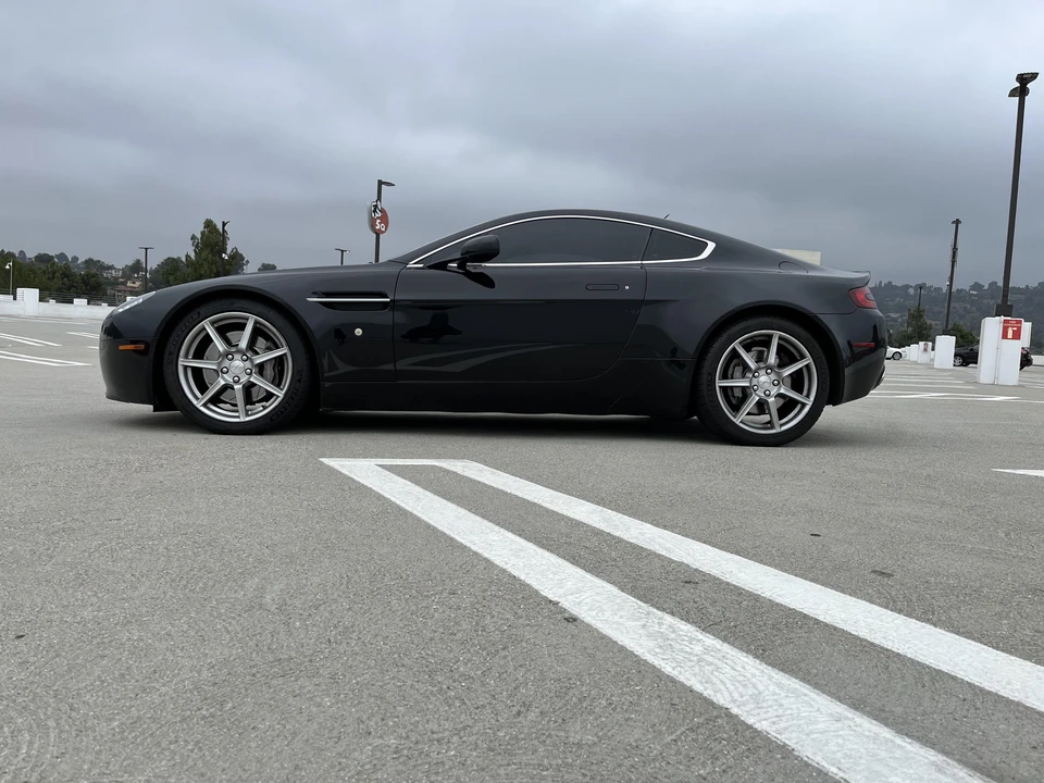 2006 Aston Martin V8 Vantage (2006-2017) - Image 6 of 31