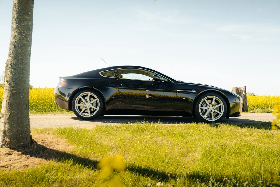 2006 Aston Martin V8 Vantage (2006-2017) - Image 8 of 31
