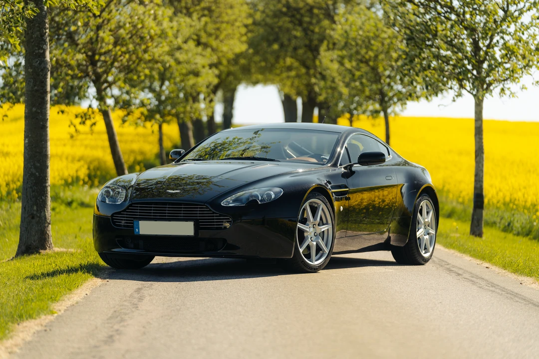 2006 Aston Martin V8 Vantage (2006-2017) - Image 10 of 31