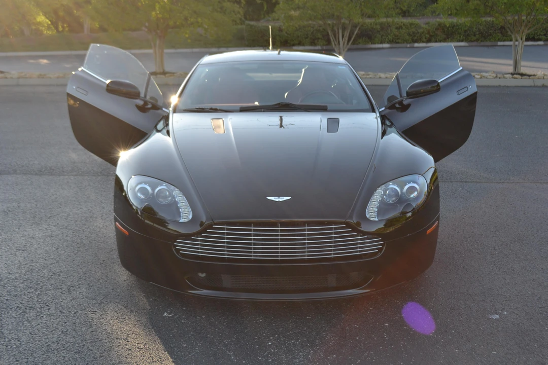 2006 Aston Martin V8 Vantage (2006-2017) - Image 28 of 31