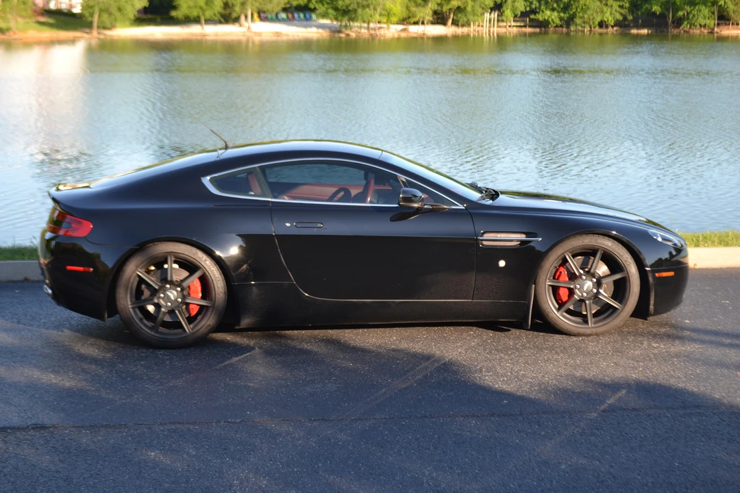 2006 Aston Martin V8 Vantage (2006-2017) - Image 19 of 31