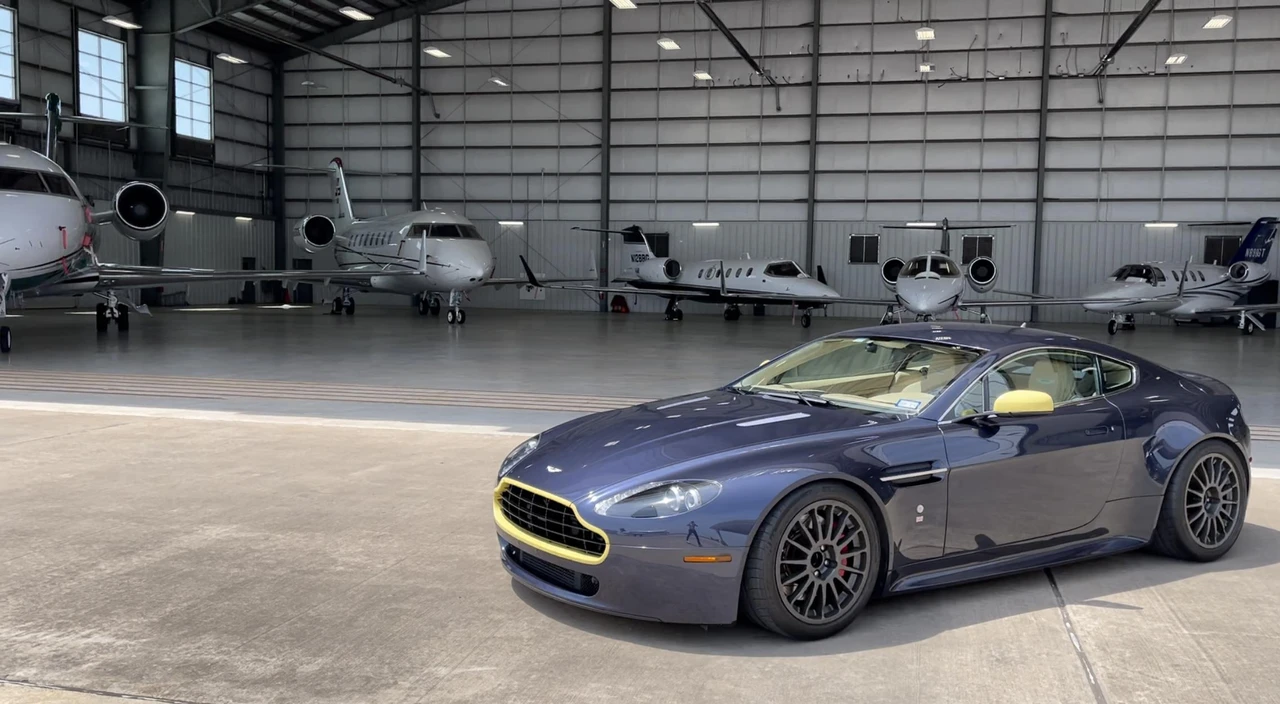 2006 Aston Martin V8 Vantage (2006-2017) - Image 15 of 31