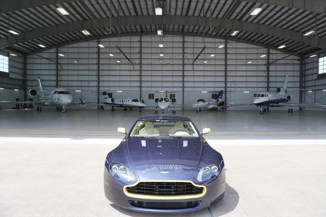 2006 Aston Martin V8 Vantage (2006-2017) - Image 10 of 31