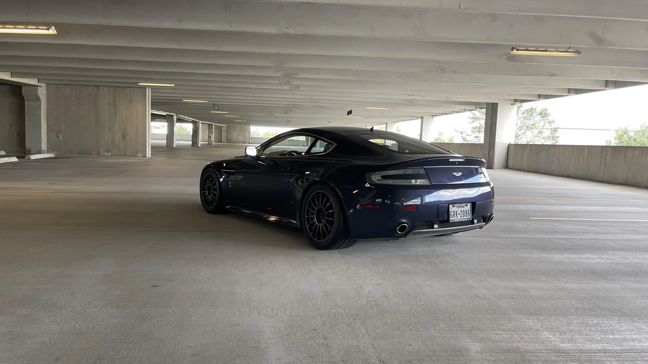 2006 Aston Martin V8 Vantage (2006-2017) - Image 22 of 31
