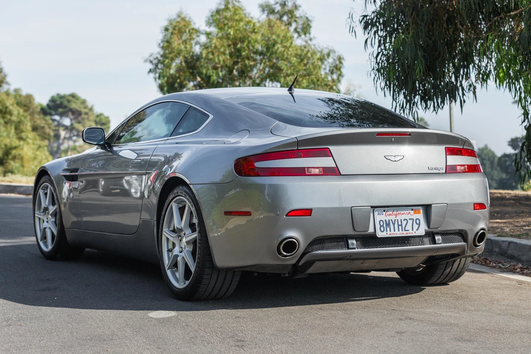 2006 Aston Martin V8 Vantage (2006-2017) - Image 8 of 31