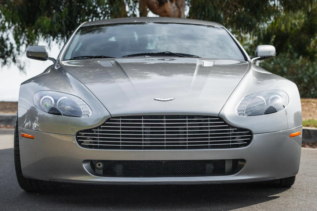 2006 Aston Martin V8 Vantage (2006-2017) - Image 2 of 31