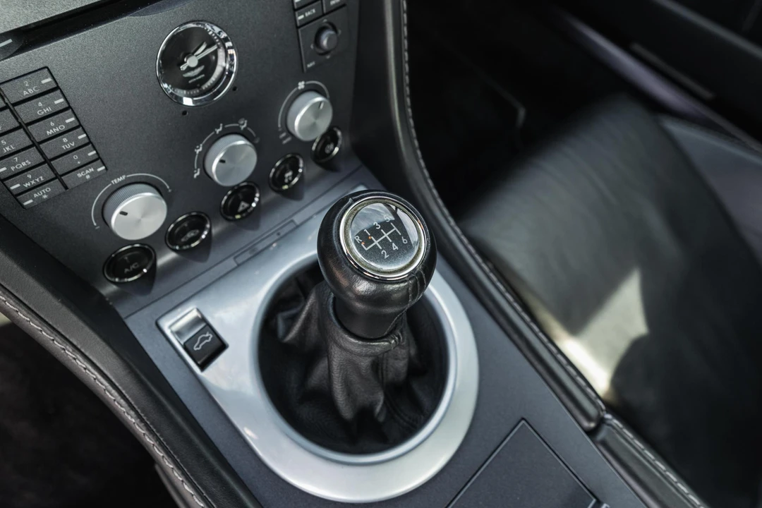 2006 Aston Martin V8 Vantage (2006-2017) - Image 30 of 31