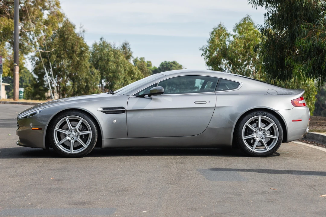 2006 Aston Martin V8 Vantage (2006-2017) - Image 7 of 31