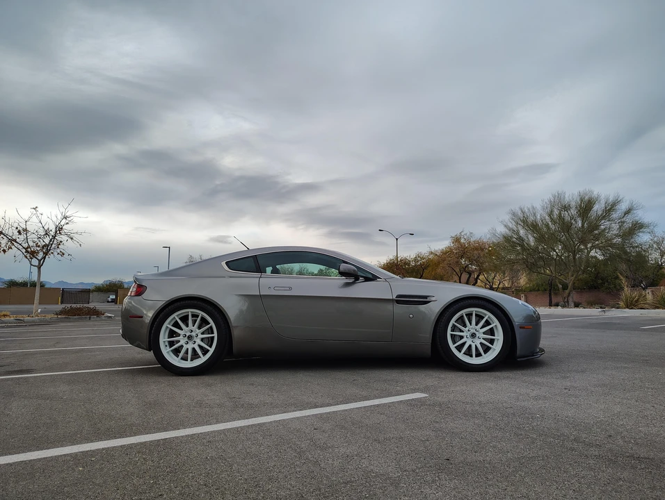2006 Aston Martin V8 Vantage (2006-2017) - Image 19 of 31