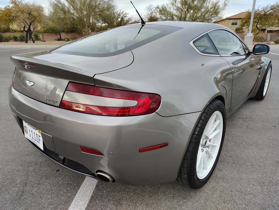 2006 Aston Martin V8 Vantage (2006-2017) - Image 25 of 31