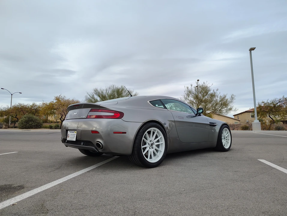 2006 Aston Martin V8 Vantage (2006-2017) - Image 18 of 31
