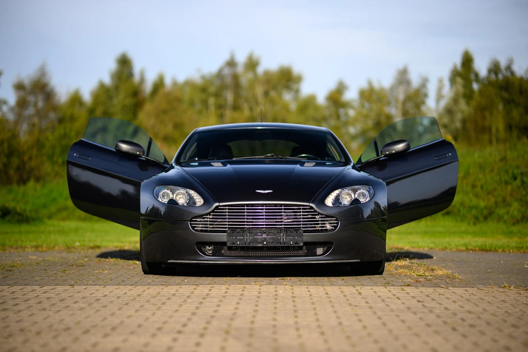 2006 Aston Martin V8 Vantage (2006-2017) - Image 11 of 31