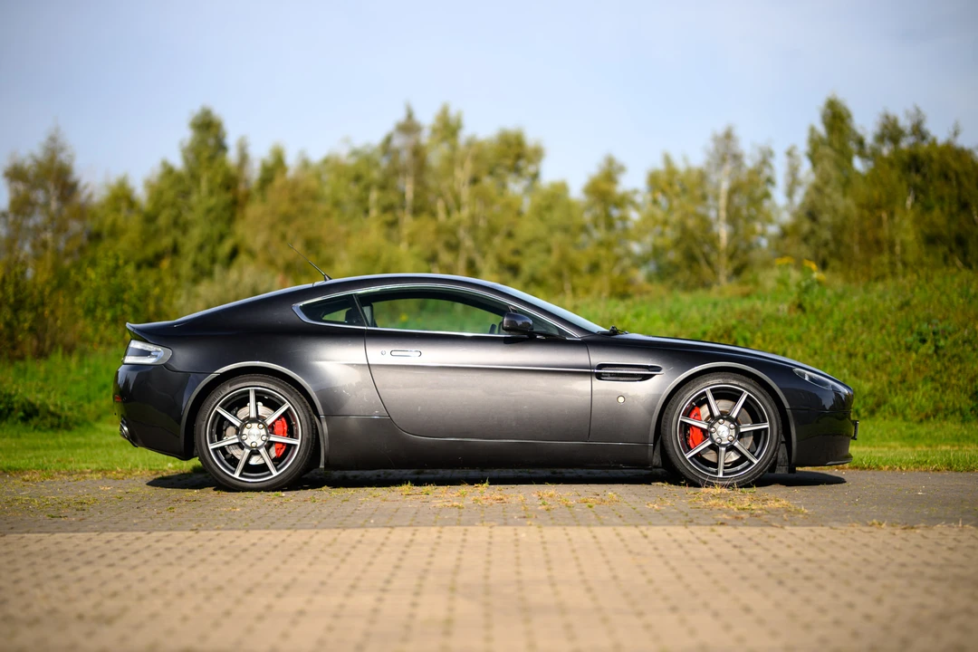 2006 Aston Martin V8 Vantage (2006-2017) - Image 5 of 31
