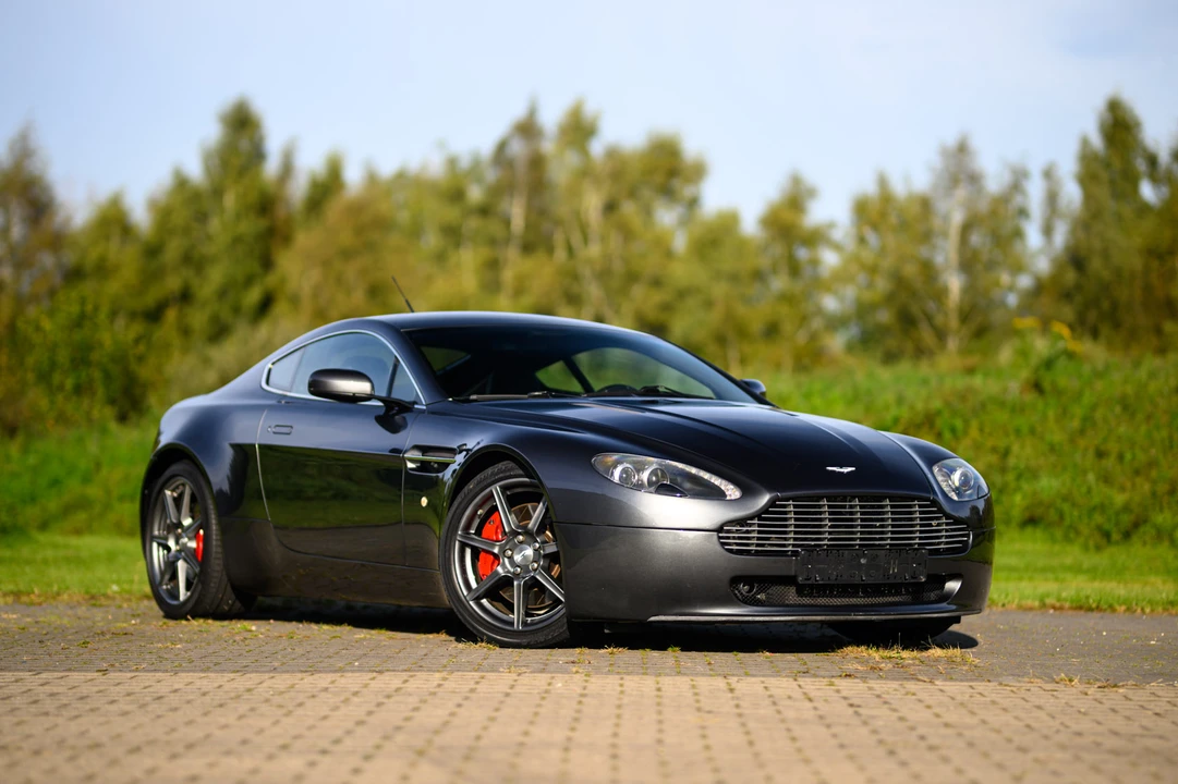 2006 Aston Martin V8 Vantage (2006-2017) - Image 2 of 31