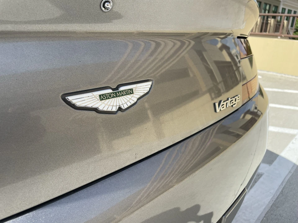 2006 Aston Martin Vantage - Image 21 of 31