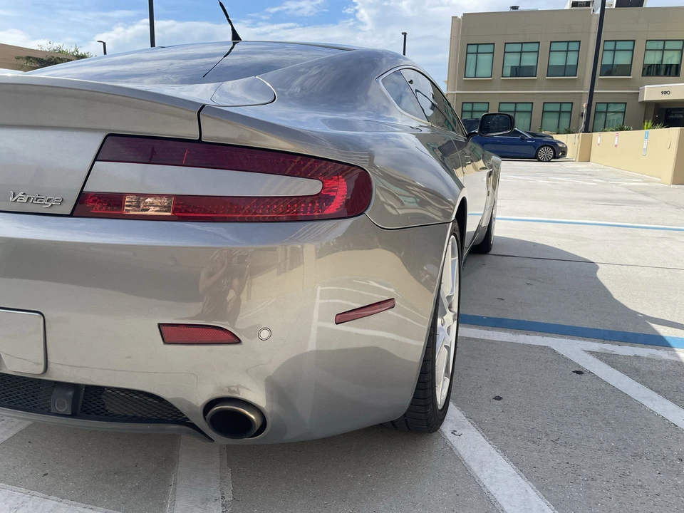 2006 Aston Martin Vantage - Image 24 of 31
