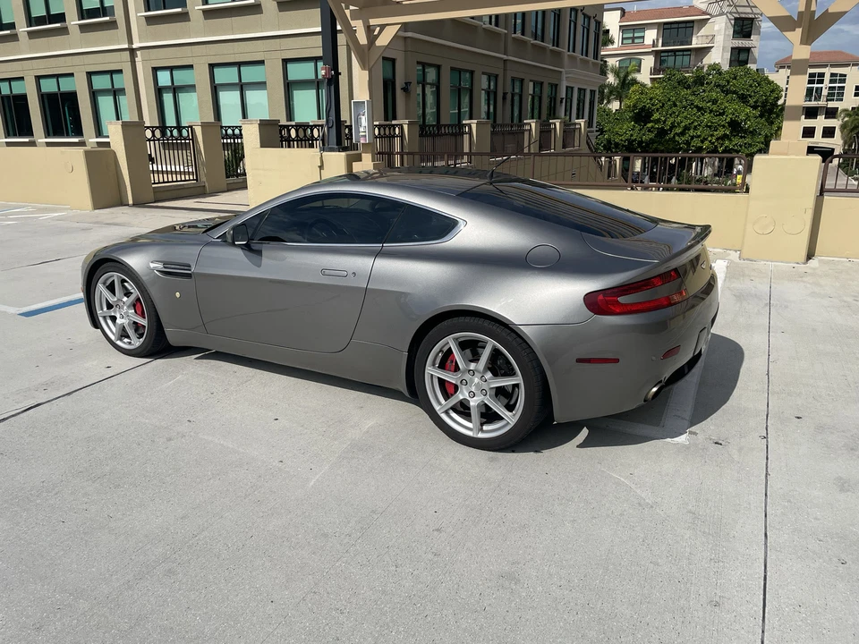 2006 Aston Martin Vantage - Image 9 of 31