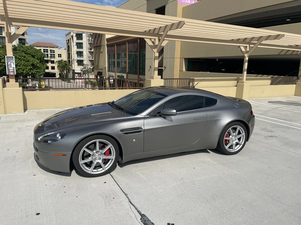2006 Aston Martin Vantage - Image 10 of 31