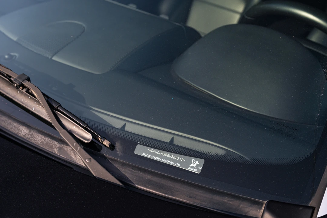 2006 Aston Martin Vanquish 1st Gen - Image 8 of 9