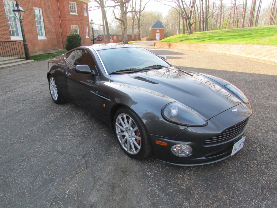 2006 Aston Martin Vanquish 1st Gen - Image 22 of 31